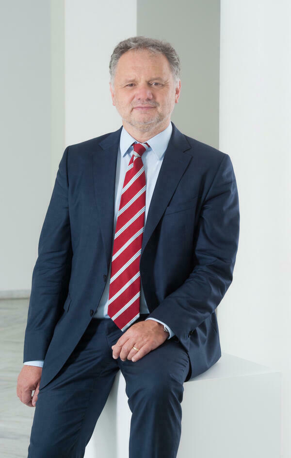 Prof. Dr. Peter Brieger, Ärztlicher Direktor des kbo-Isar-Amper-Klinikums München-Ost, Facharzt für Psychiatrie und Psychotherapie 